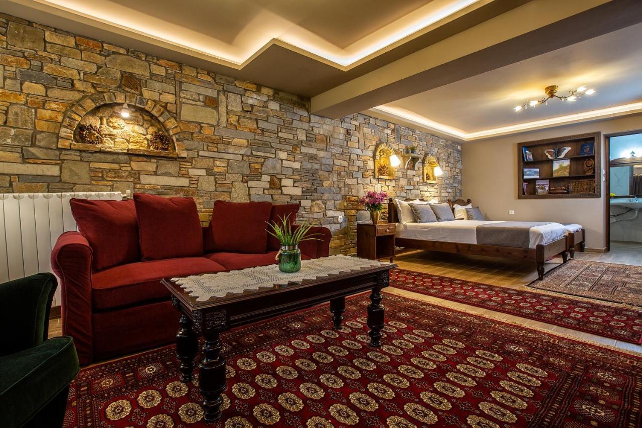 La Noi Guesthouse Samarína Eksteriør billede