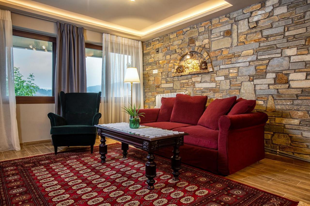 La Noi Guesthouse Samarína Eksteriør billede