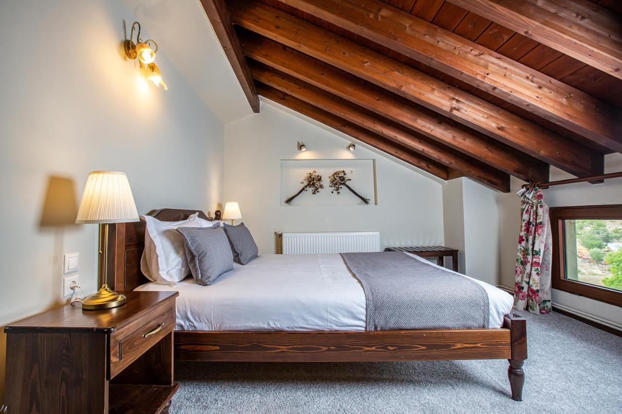 La Noi Guesthouse Samarína Eksteriør billede